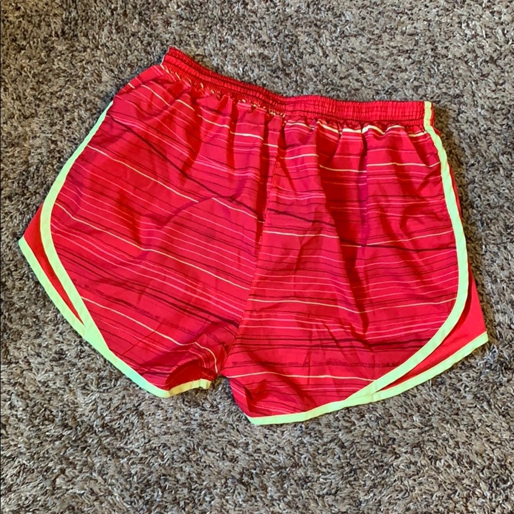 Nike Tempo Shorts - Picture 3 of 7